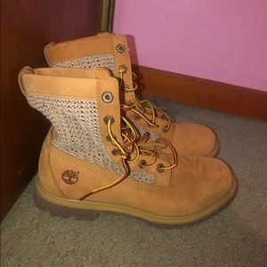 Timberland boots- women’s 10